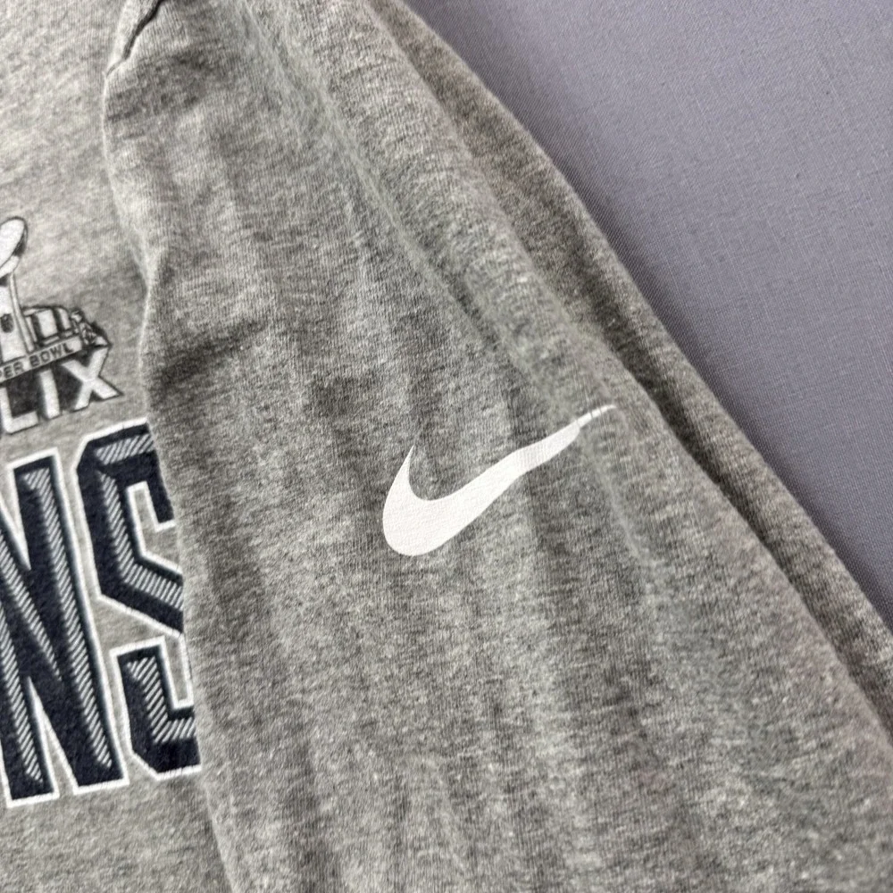 Nike New England Patriots Super Bowl XLIX Champions Gray Long Sleeve‎ Shirt XXL